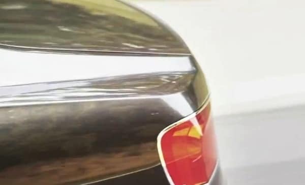2014-bentley-flying-spur-teaser-pic-taillamp-600-001-1