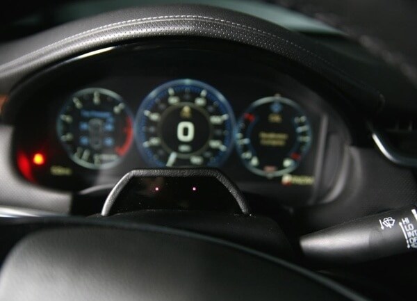 contintental-driver-distraction-system-camera-600-001-1