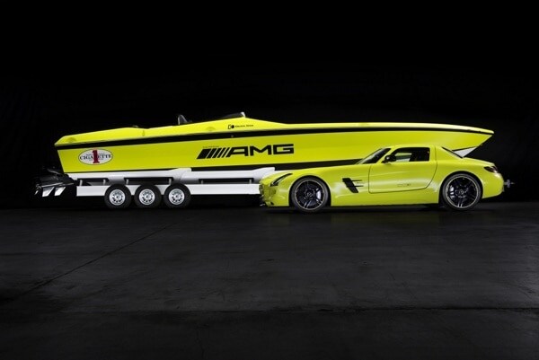 mercedes-cigarette-boat-1-600-001-1