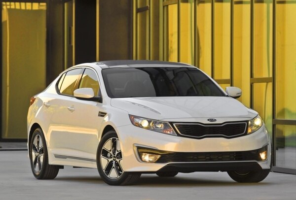 2013-kia-optima-hybrid-5-600-001-1