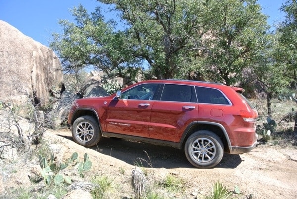 2014-jeep-grand-cherokee-11-600-001-1