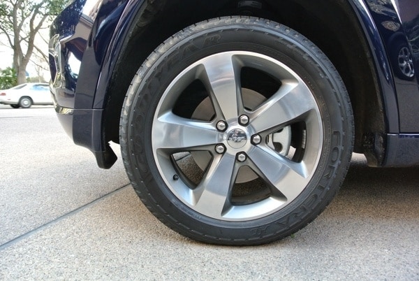 2014-jeep-grand-cherokee-25-600-001-1