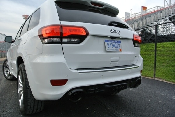 2014-jeep-grand-cherokee-32-600-001-1