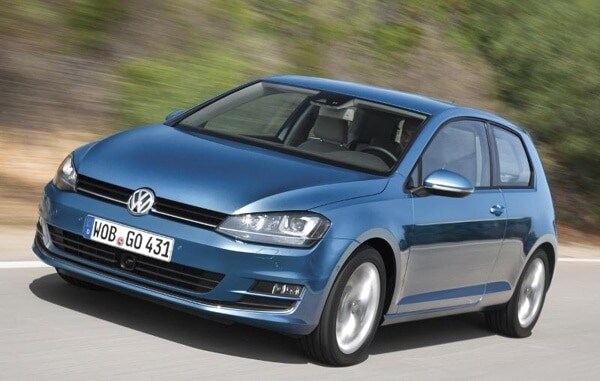 2015-volkswagen-golf-tsi-frton-action-600-001-1