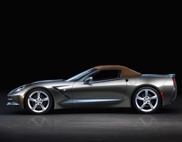 2014-chevrolet-corvette-conv-top-up-600-001