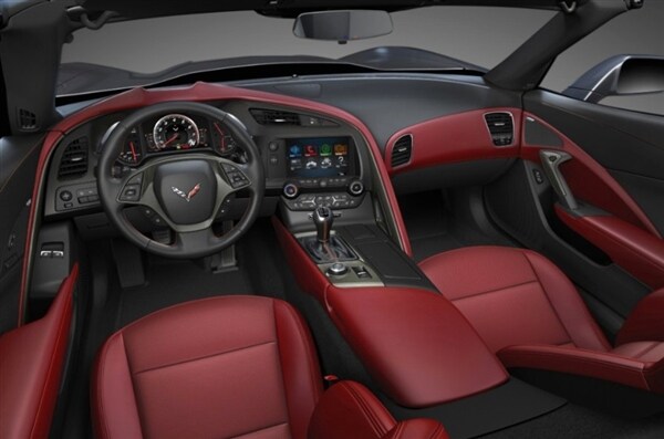 2014-chevrolet-corvette-interior1-600-001