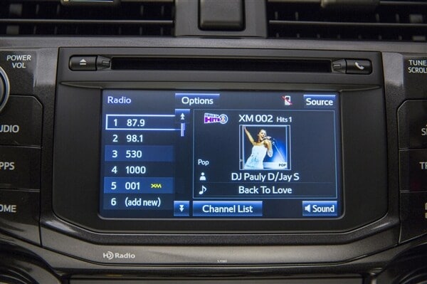 2014-toyota-4runner-entune-display1-600-001