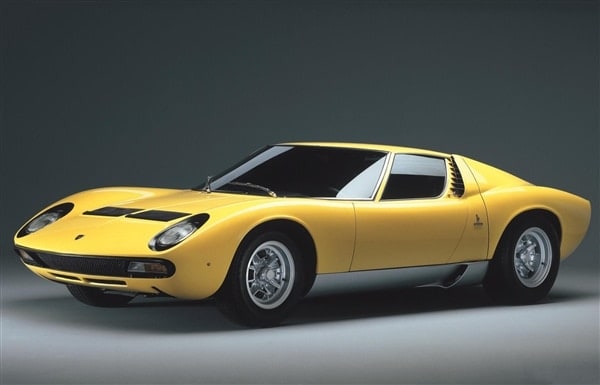 lamborghini-miura-p400-sv-600-001-1