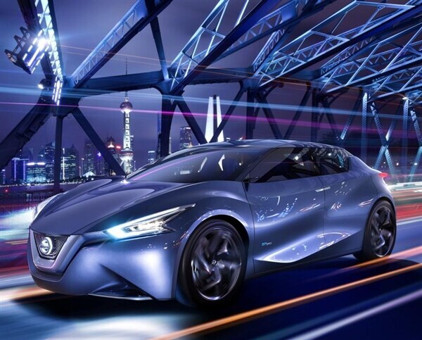 nissan-friend-me-concept-front-action-hero-600-001