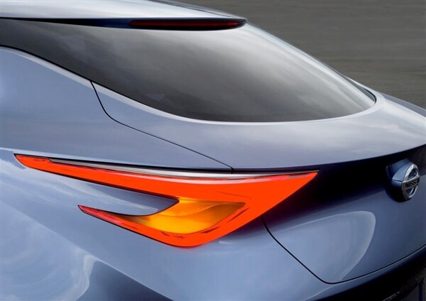 nissan-friend-me-concept-tailamp-detail-600-001