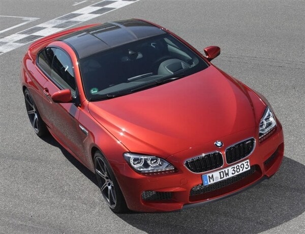 2014-bmw-m6-competition-package-overhead-front-static1-600-001
