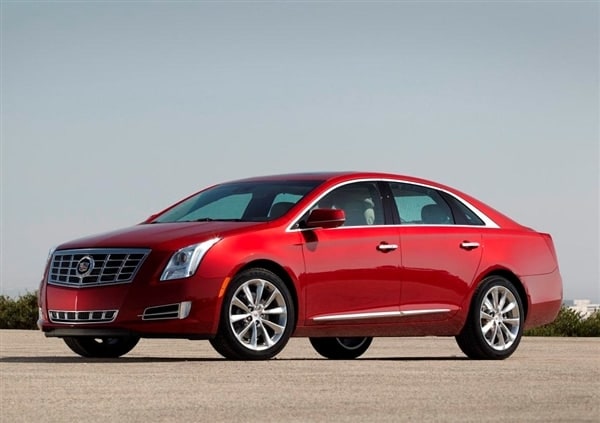 2014-cadillac-xts-static-side-600-001