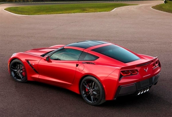 2014-chevrolet-corvette-coupe-rear-static-600-001