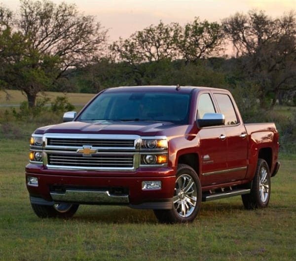 2014-chevrolet-silverado-high-country-front-static-600-001