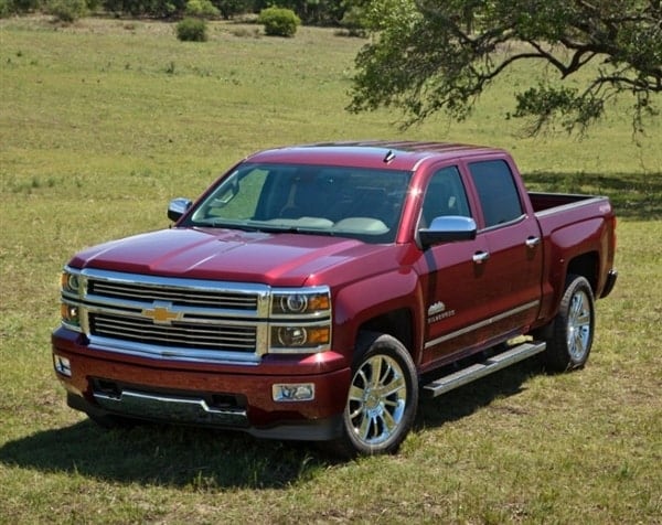2014-chevrolet-silverado-high-country-front-static2-600-001