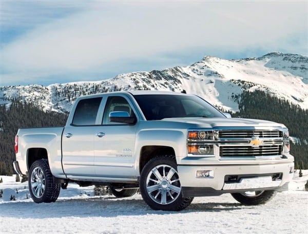 2014-chevrolet-silverado-high-country-front-static4-white-600-001