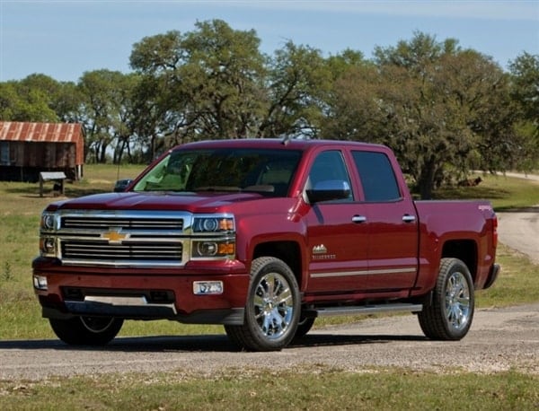 2014-chevrolet-silverado-high-country-frton-static3-600-001