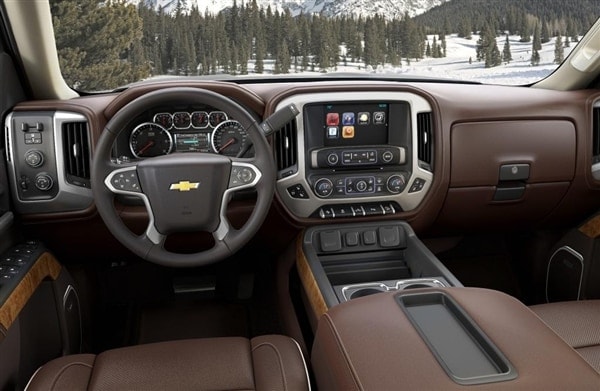 2014-chevrolet-silverado-high-ctry-interior-dash-600-001