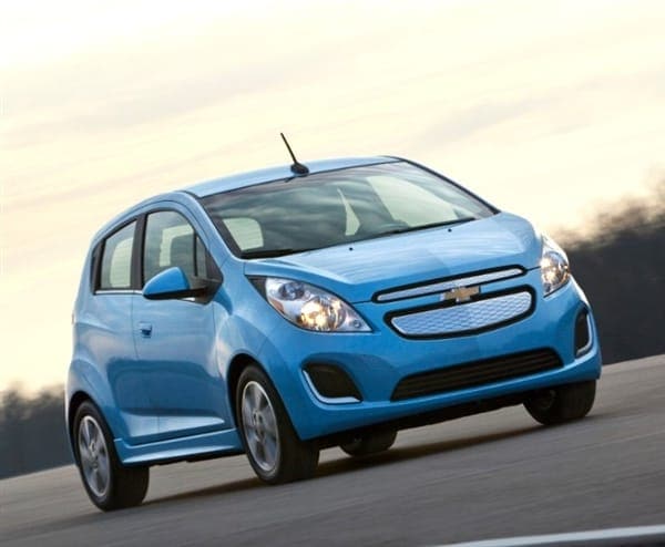 2014-chevrolet-spark-ev-front-action-600-001