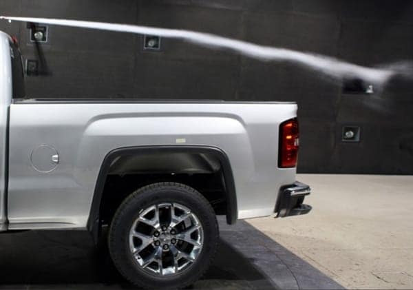 2014-gmc-sierra-regualr-cab-wind-tunnel-tailgate1-600-001