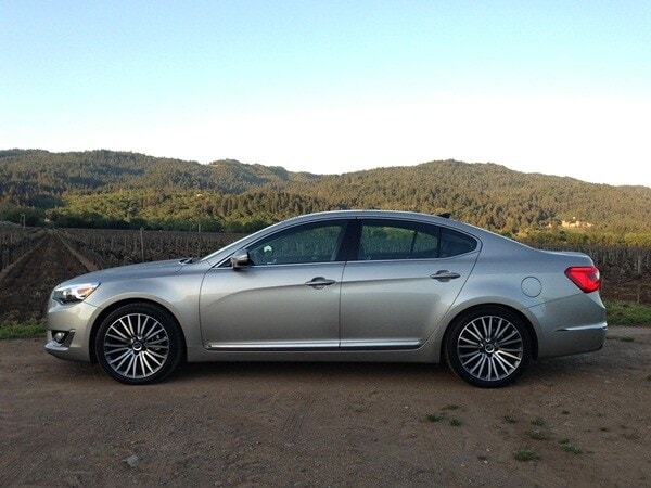 2014-kia-cadenza-profile-600-001