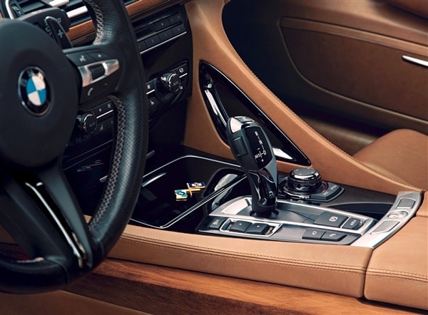 bmw-pininfarina-gran-lusso-console-detail-600-001