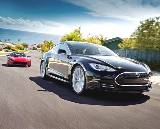 tesla-model-s-and-roadster-front-action-600-001