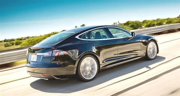 tesla-model-s-rear-action-600-001