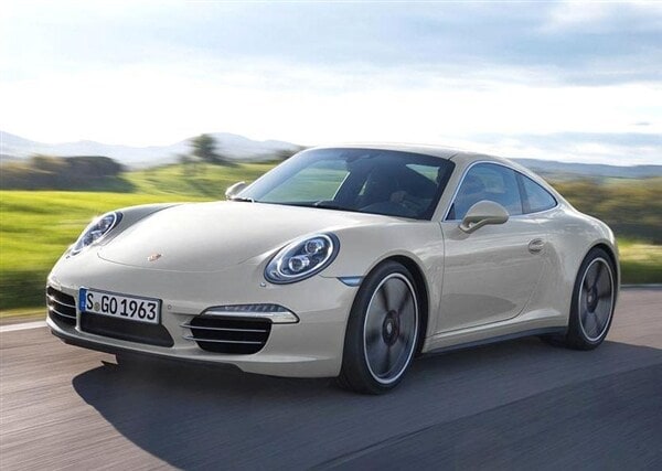 2013-porsche-911-50th-anniversary-edition-front-action-600-001