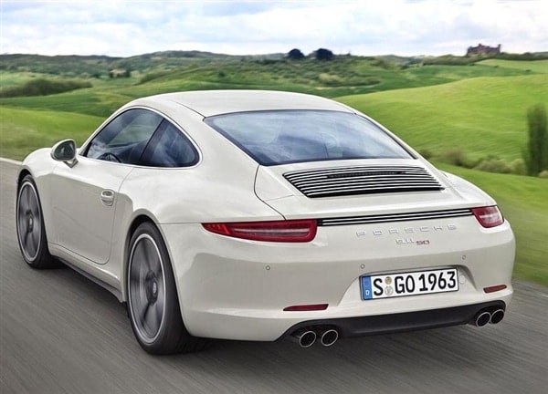 2013-porsche-911-50th-anniversary-edition-rear-action-600-001