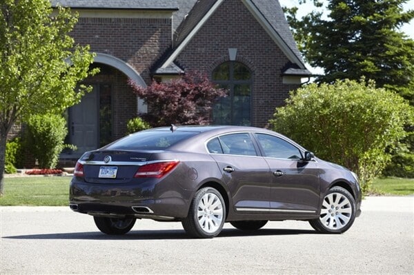 2014-buick-lacrosse-026-600-001