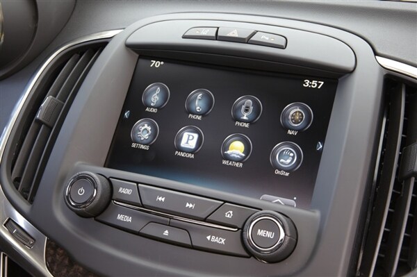 2014-buick-lacrosse-028-600-001