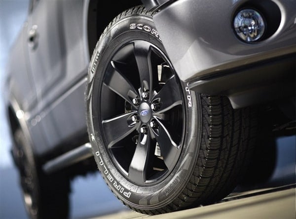 2014-ford-f150-tremor-wheel-tire-600-001