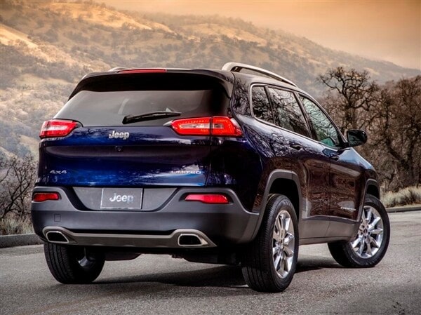 2014-jeep-cherokee-rear-static-600-001