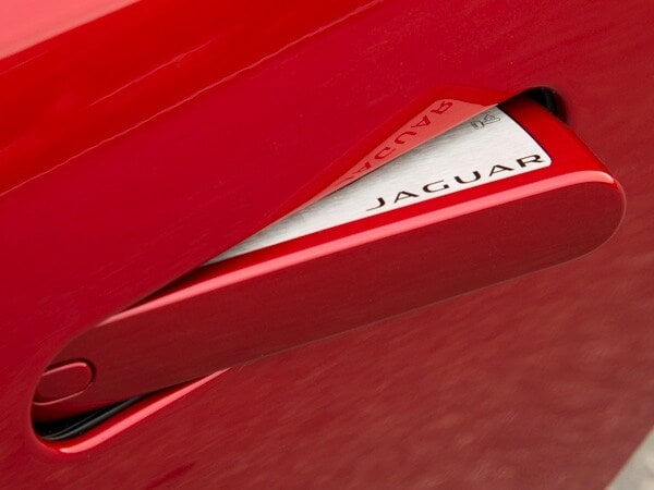 2014_jag_ftypes_064-600-001