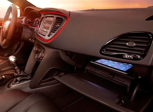 2013-dodge-dart-gt-dash-detail2-600-001