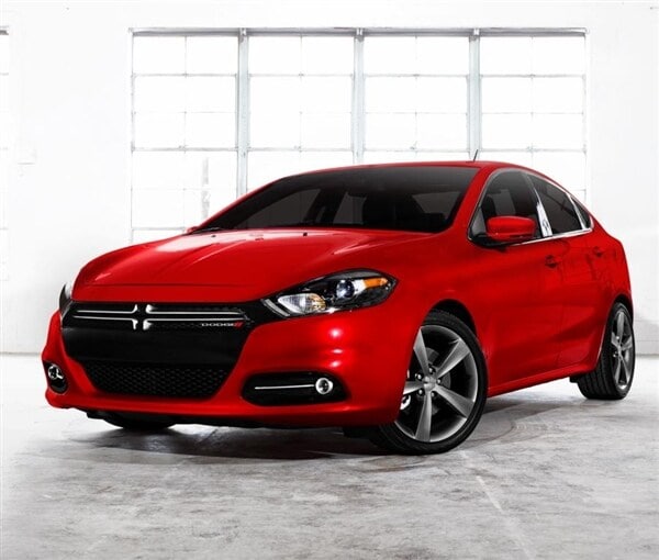 2013-dodge-dart-gt-front-static4-600-001