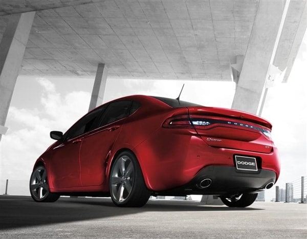 2013-dodge-dart-gt-rear-static2-600-001