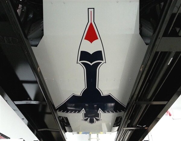 2014-ford-mustang-usaf-thunderbirds-edition-underbody-600-001