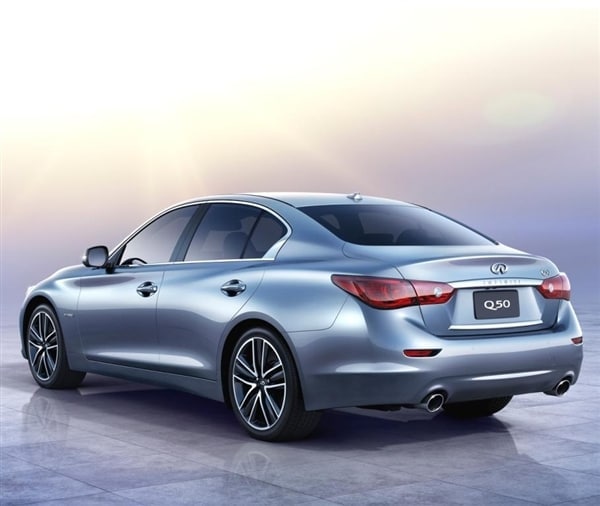 2014-infiniti-q50-rear-static1-600-001