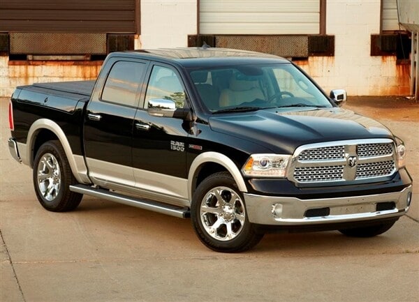 2014-ram-1500-front-static-600-001