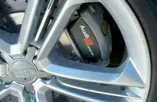 2015-audi-a8-teaser3-600-001