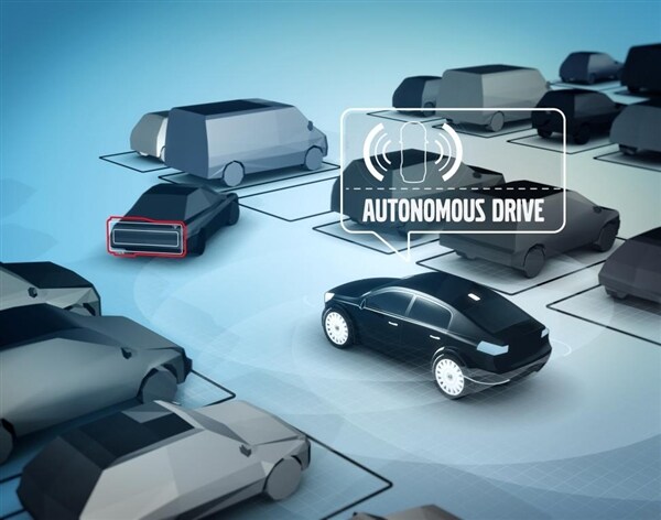 2015-volvo-xc90-safety-tech-autonomous-parking-600-001