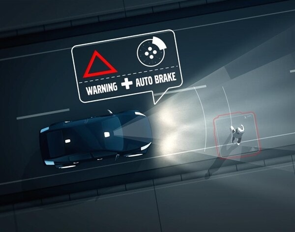 2015-volvo-xc90-safety-tech-pedestrian-detection-in-darkenss-600-001