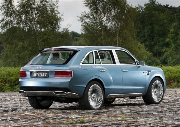 bentley-exp-9-f-concept-rear-action-600-001