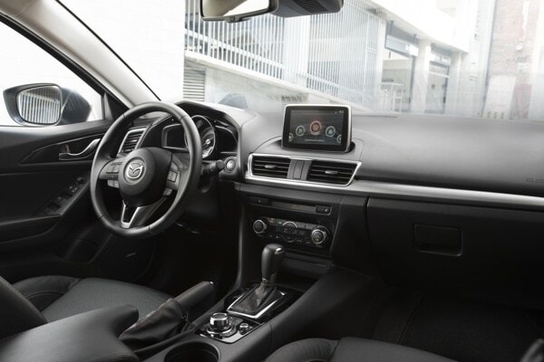 my14_mazda3_19-600-001