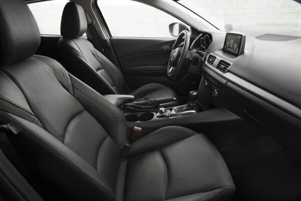 my14_mazda3_21-600-001