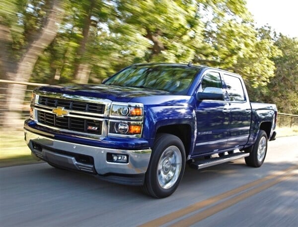 2014-chevrolet-silverado-1500-crew-cab-frontaction-600-001