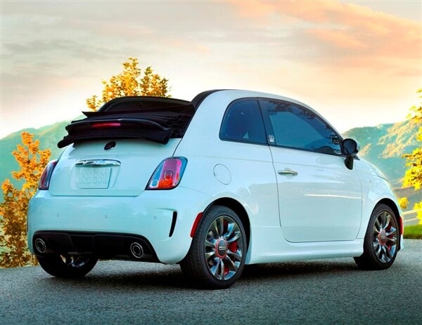 2014-fiat-500c-gq-edition-static-rear-600-001