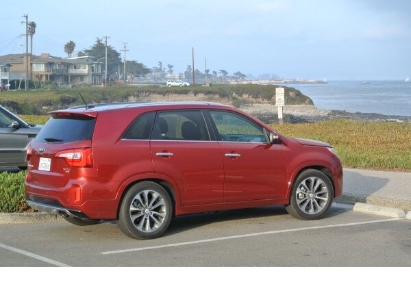 2014-kia-sorento-california-10-600-001